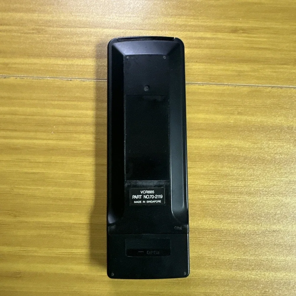 Emerson 70-2119 -VCR885 TV/VCR Remote Control #48